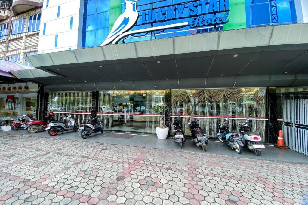 Lucky Star Hotel Nagoya Exterior foto